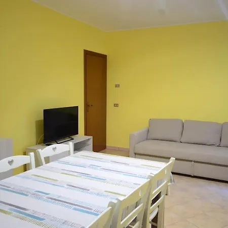 Casa Vacanza Donna Laura Barcellona-Pozzo di Gotto Exterior photo